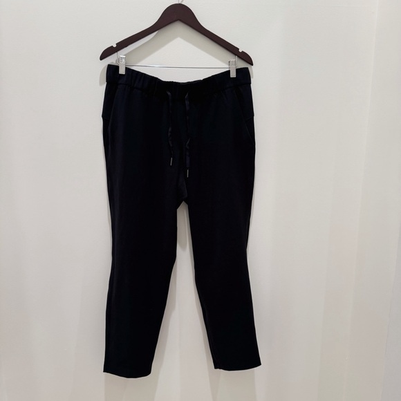 lululemon athletica Black Straight Leg Pants - Picture 5 of 12